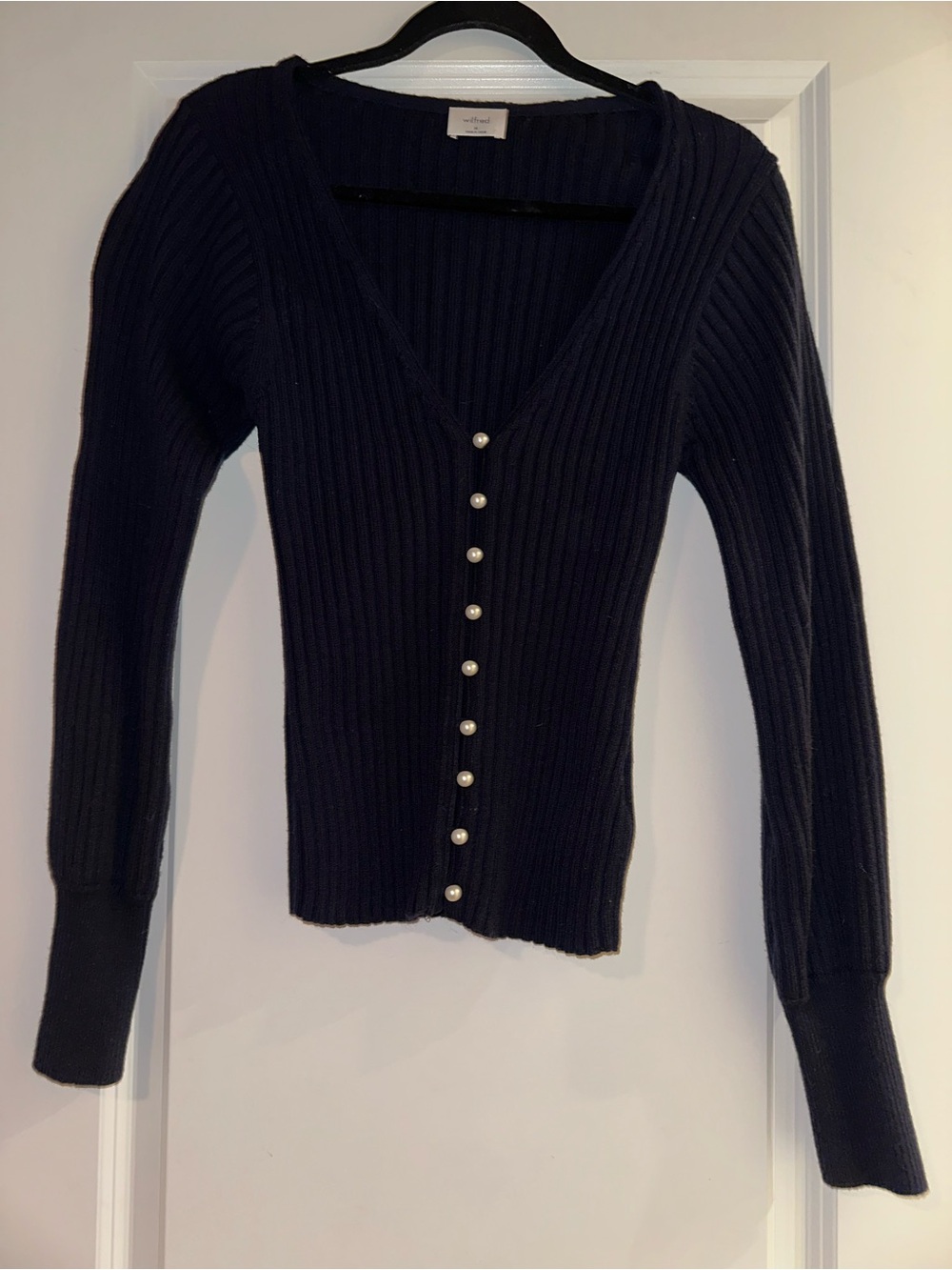 Wilfred Black Ribbed V-Neck Cardigan with Pearl Buttons and puff sleeve